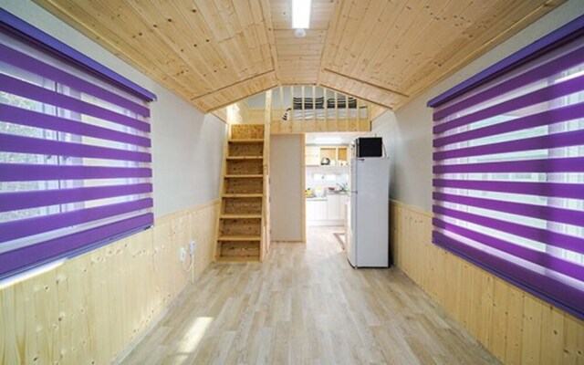 Cheongsando Sunset Pension