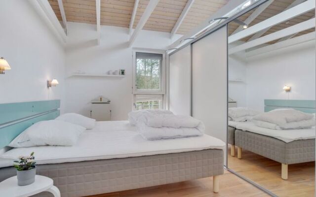 "Duran" - 2.9km from the sea in NW Jutland