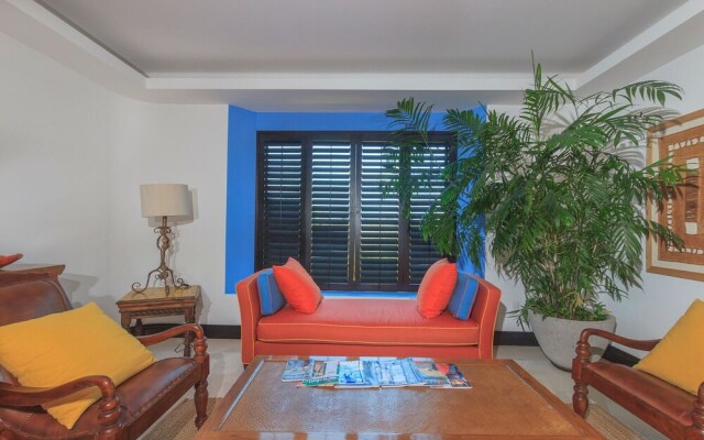 Luxurious 3 Bedroom Condo