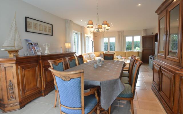 Sun-kissed Villa in Diksmuide With Garden, Sauna