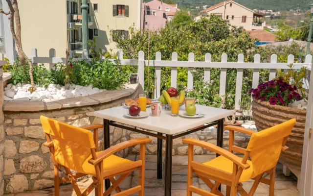 Ilias Apartments
