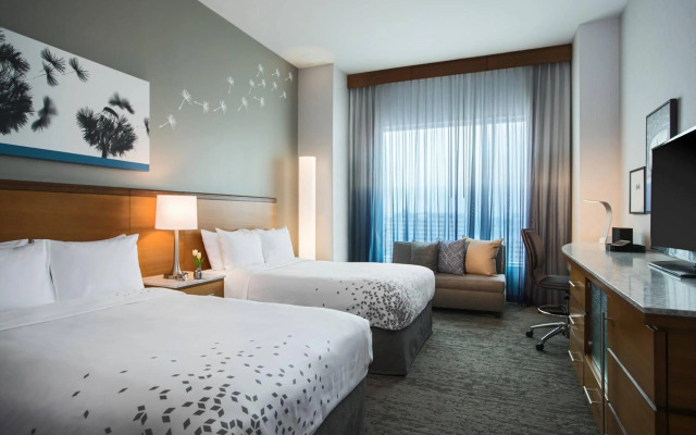Renaissance Schaumburg Convention Center Hotel