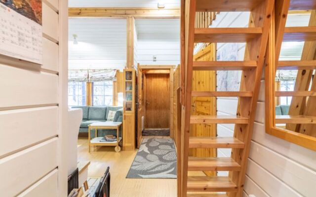 Lomaylläs h105 / pistopolku 2a