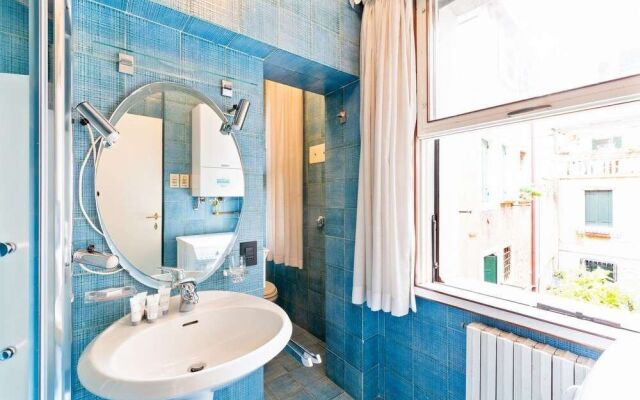 Venice Castello Elegant Apartment