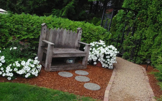 Wyndhaven Cottage Bed & Breakfast