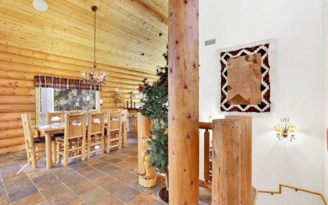 Castle Crag LOG Cabin #2392