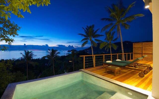 Overthemoon Luxury Pool Villas