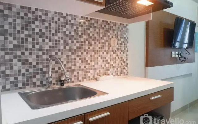 Scenic Modern Studio Room At Tamansari Papilio Apartment