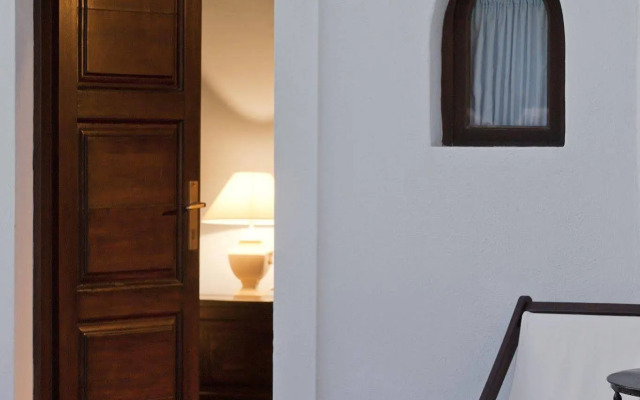 Cosmopolitan Suites