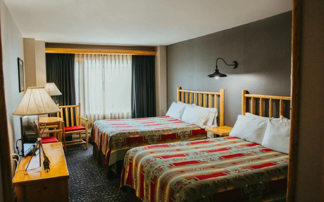 Brewster Mountain Lodge