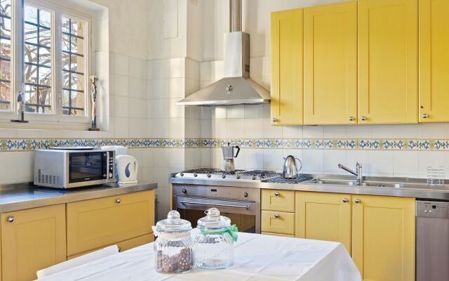 Classic Villa in Firenze with Whirlpool