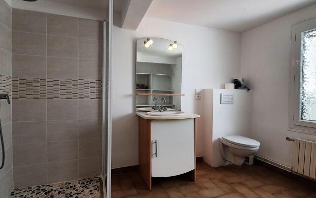 Majestic Villa in Homps With Private Pool