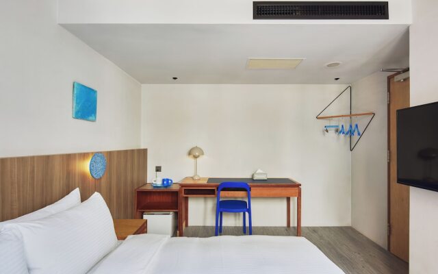 The Blue By Just Inn