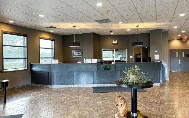 Beaverlodge Motor Inn