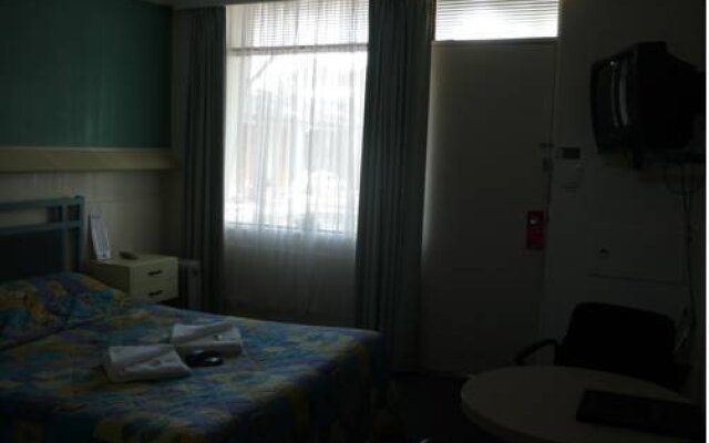 Bermuda Motor Inn