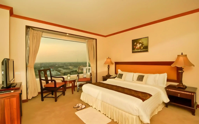 Champasak Grand Hotel