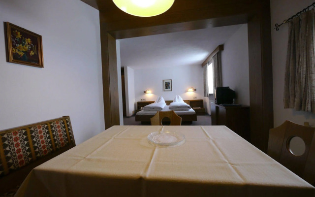 Haus Schrofenstein