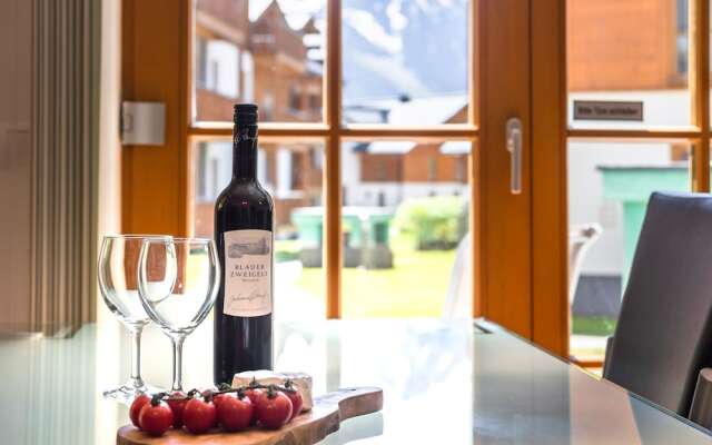 Modern Apartment in Rauris by the Forest