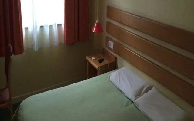 Home Inn Neo Chengdu Luomashi Subway Station Branch