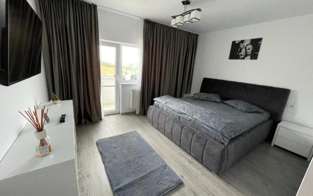 Mircea’s Apartament