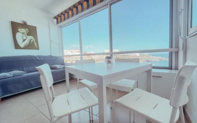 Ocean view apartment in Callao Salvaje CS123
