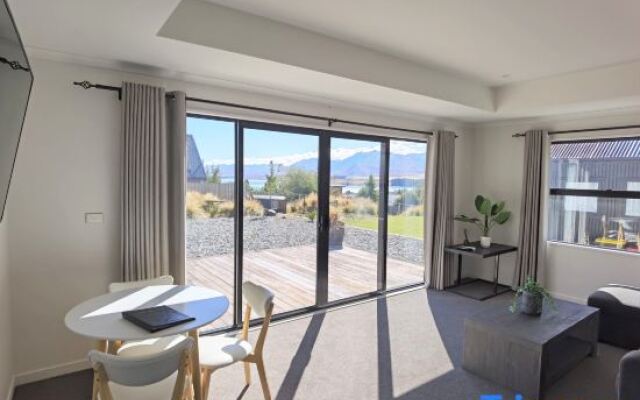 RodmanStar Apartment