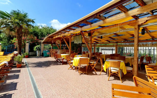 Hotel Villa Bora