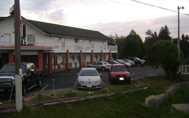 Orangeville Motel