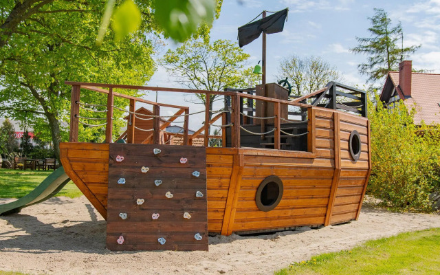 Comfortable apartment with access to the swimming pool, Darlowo