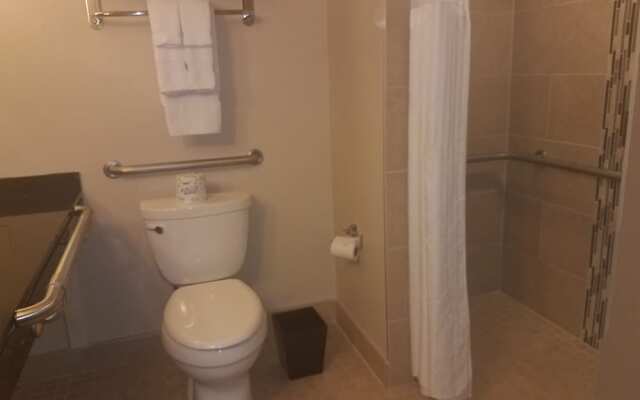 Chubb Hotel & Conference Center