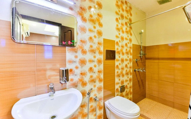 Oyo 22118 Houseboat Swan 2 Bhk Private