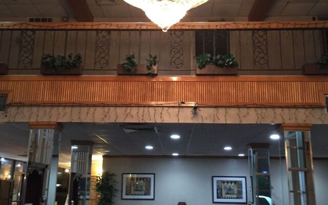 Regency Inn & Suites