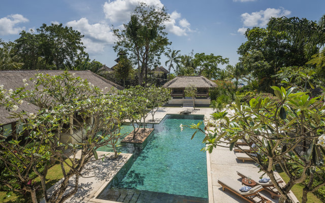 Four Seasons Resort Bali at Jimbaran Bay 