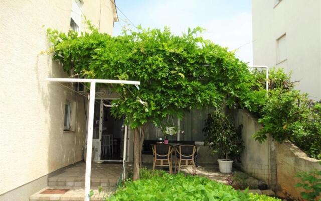 Apartmani Novi Vinodolski 32706 - Radmila