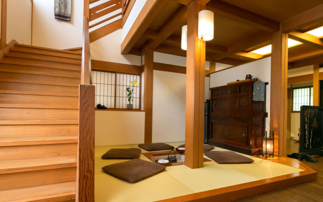 Kanazawa Yuwaku Onsen Ryokan Kanaya