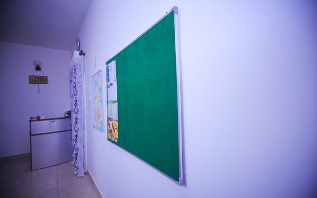 YoYo Hostel
