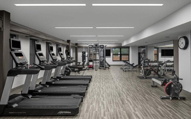 AC Hotel by Marriott Columbus Downtown