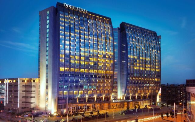DoubleTree by Hilton Hotel Shenyang