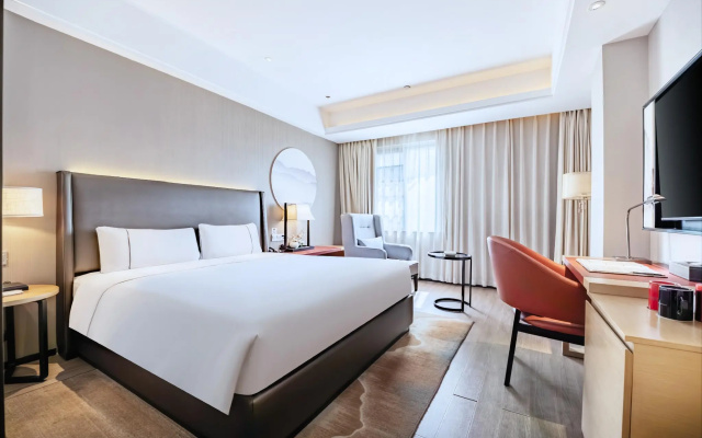 Echeng Hotel Changsha Evening News