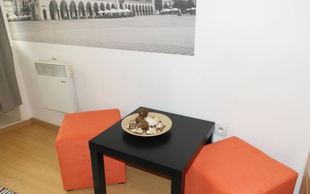 Krakow Apartments & Rooms