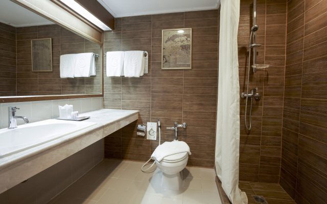 Centara Life Hotel Mae Sot