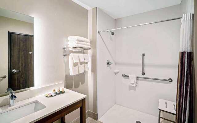 La Quinta Inn & Suites by Wyndham Tuscaloosa University