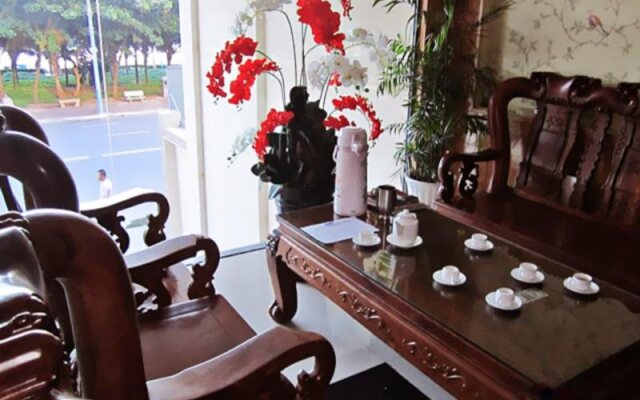 Mekong Hotel