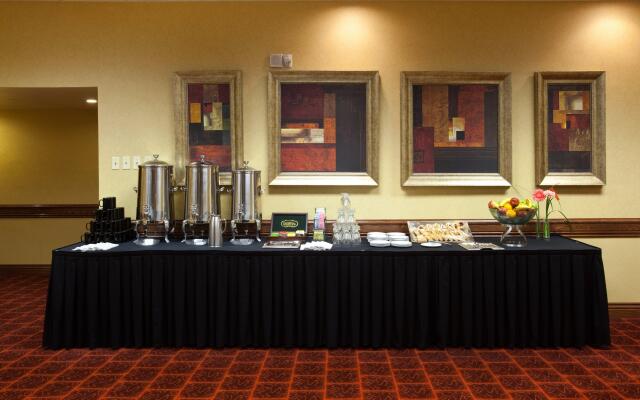 Crowne Plaza Denver International Airport