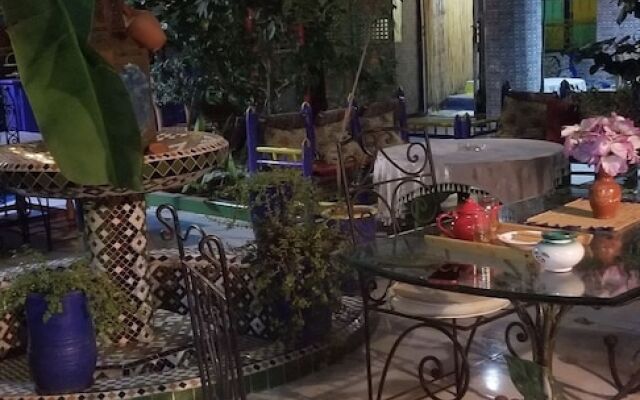Riad Carole