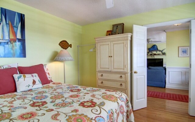 Turtle Cove (formerly Fiddler's Green) 4 Bedroom Home by RedAwning