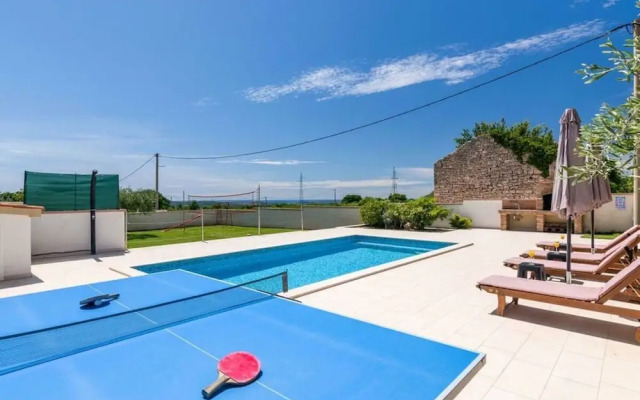 Villa Monteci Comfortable Holiday Residence