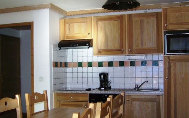 Tasteful Apartment Directly on the Slopes of Plagne Soleil