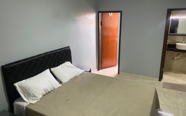 España Suites Hotel