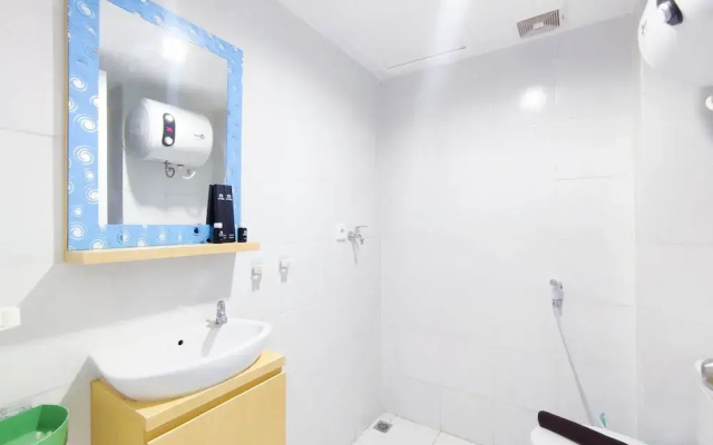 Cozy Studio At 9Th Floor Paltrow City Apartment